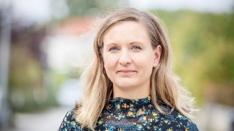 Den höga alkoholkonsumtionen är ett samhällsproblem och Gotland har extra utmaningar, poängterar Elin Lööf, folkhälsostrateg på Region Gotland. "Vi arbetar med en vision om god och jämlik hälsa för alla", säger hon.