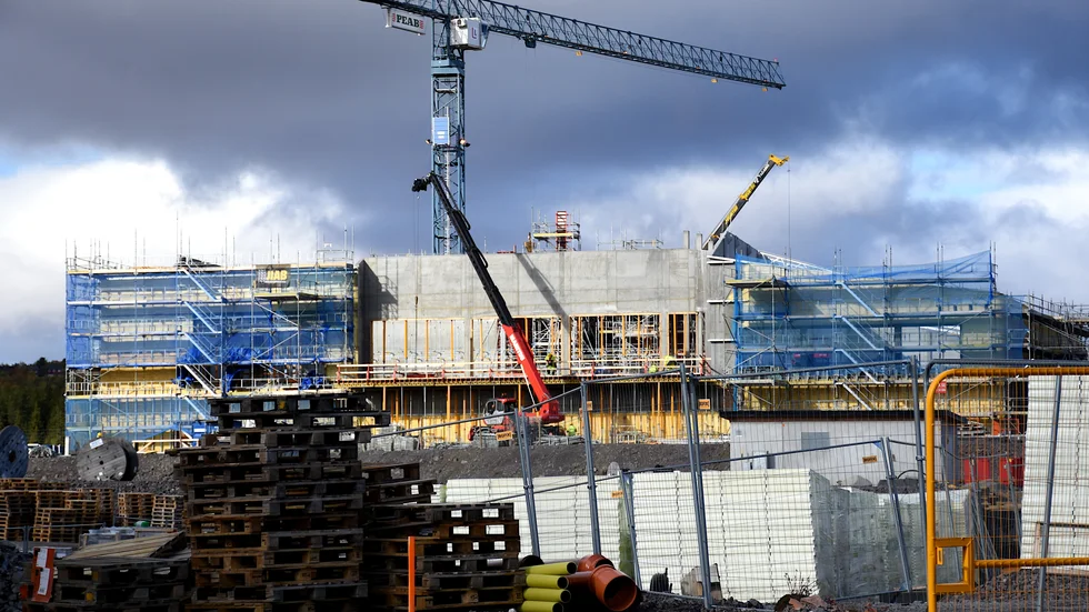 Badhusbygget i Kiruna gick från en budget på 550 miljoner kronor till att preliminärt kosta 720 miljoner.