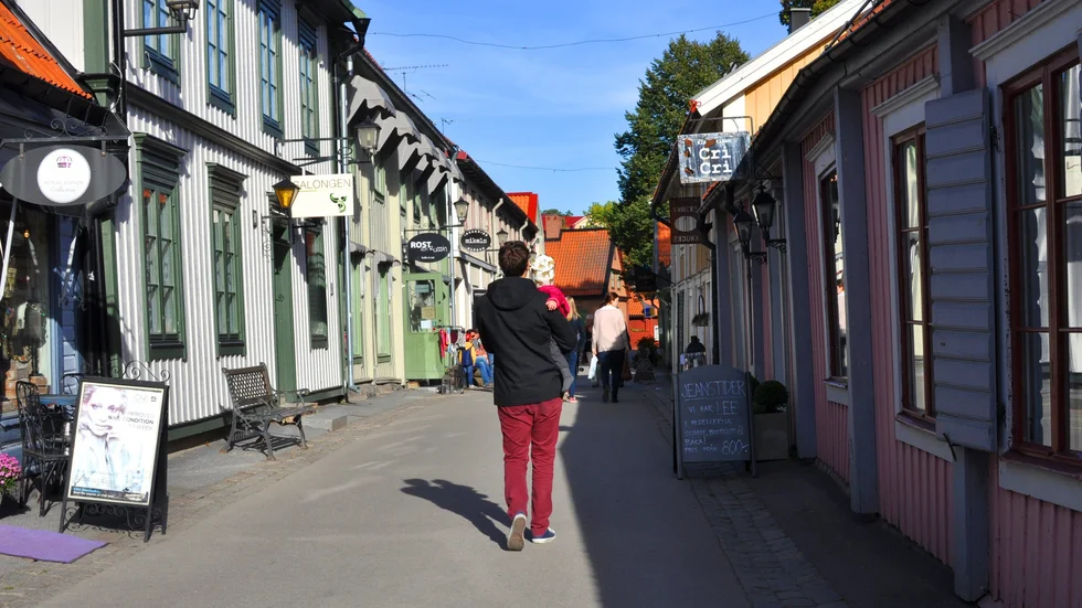 Stadsutveckling styrs av handeln, menar skribenten.