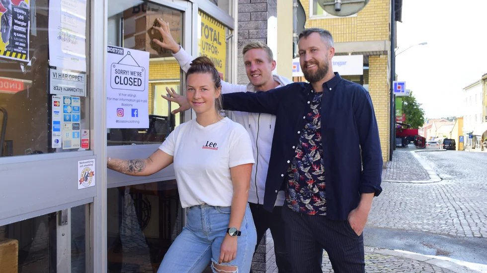Omstart istället för nedläggning. Kim Wickström, Jimmi Wickström och Natalie Skarhed Frisk satsar vidare.