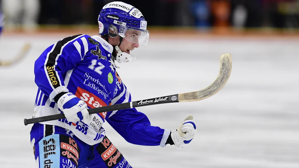 Tim Persson räddade poäng åt Villa. Arkivbild.