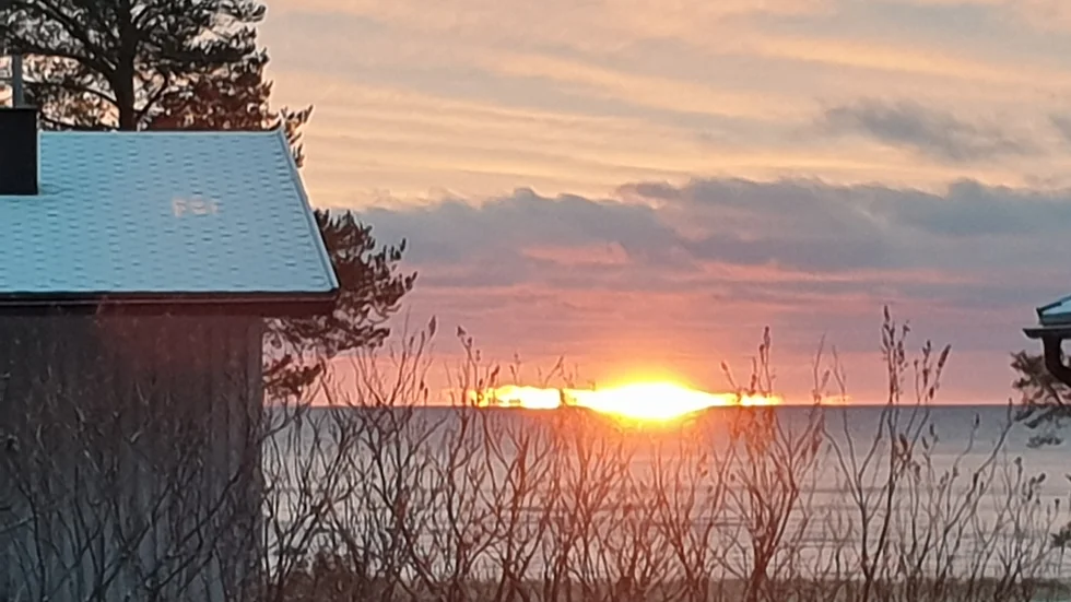 Roger Lindh bjuder på en fin läsarbild.
