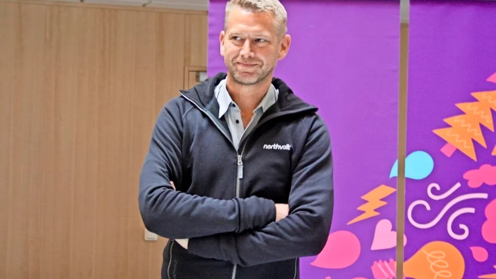 Peter Carlsson investerar inte bara i batterifabriken utan också i kosttillskott för kor.