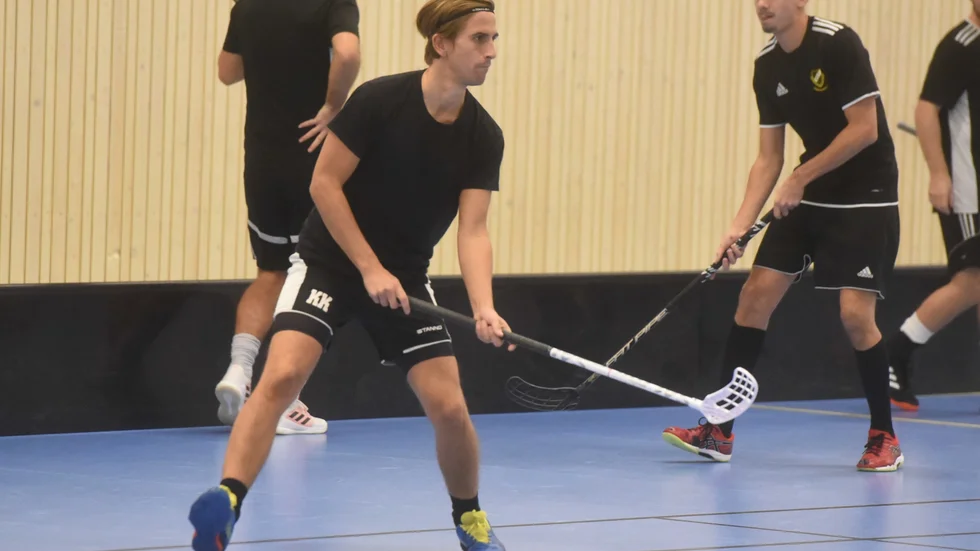 Kim Thörnkvist (f d Karlsson) gjorde säsongsdebut i Rimforsa. Han gjorde tre mål när laget föll mot Bergs IK U.
