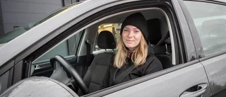 Hanna Larsson byter 172 hjul inför vintern: "Vid minsta frost gäller det att vara redo"