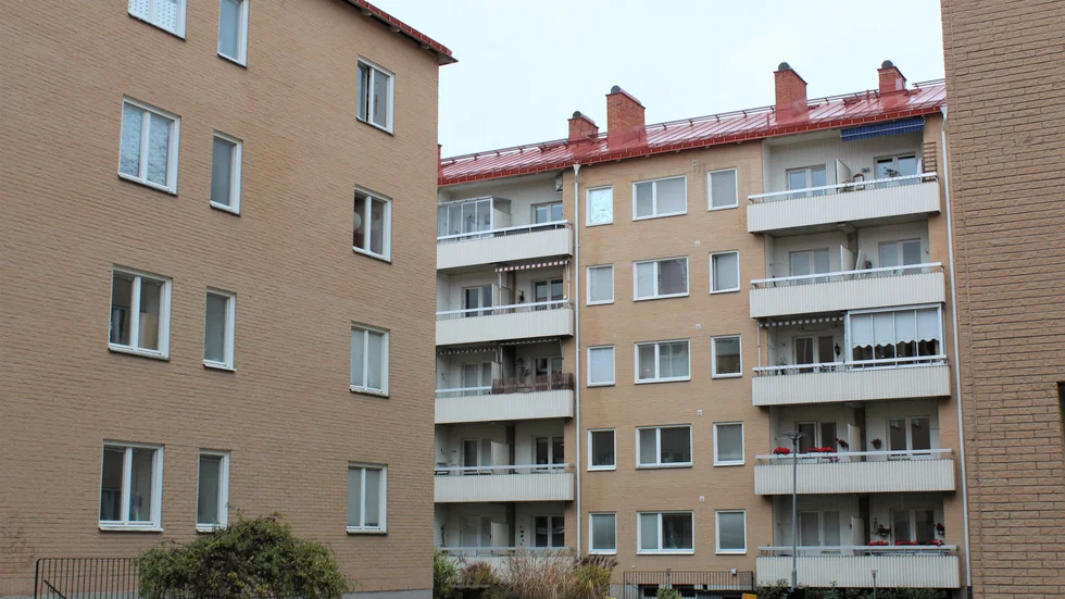 Förhoppningen är att missbrukare ska kunna få lägenheter inom både allmännyttan och hos privata hyresvärdar.