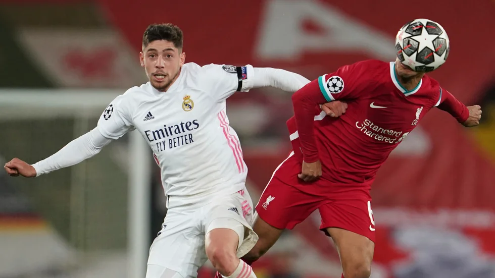 Real Madrid och Liverpool kan komma att mötas i en superliga framöver, och inte som här i Champions League tidigare i april. Arkivbild.