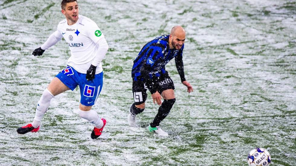 Kalle Larson i premiären mot Norrköping.