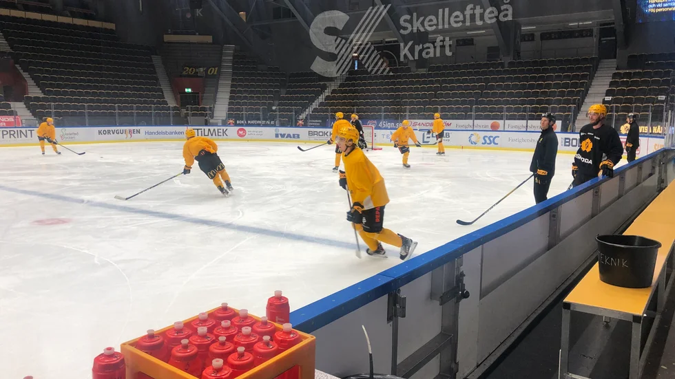 Den stora frågan är om Tom Kühnhackl, till höger, spelar eller inte.