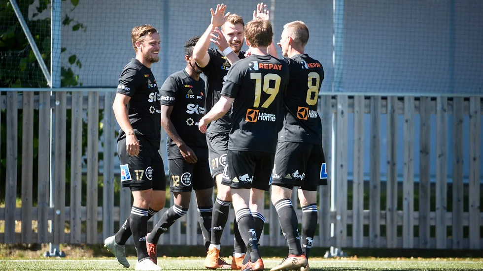 Leo Englund gjorde mål i hemmamötet mot BK Forward och FF kunde ta säsongens första seger. Nätar han mot samma motstånd i dag igen?