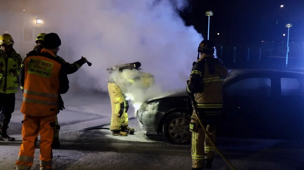 Räddningstjänsten ryckte ut till en bilbrand i Lagerlunda.