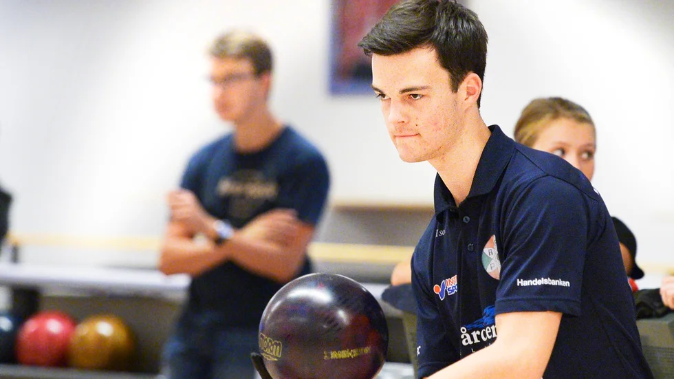 Imponerade. Emil Holmberg levererade med besked i helgens Barents Open. Nu väntar lagdebuten i Bodens BS. Foto: Jeanette Lövgren.