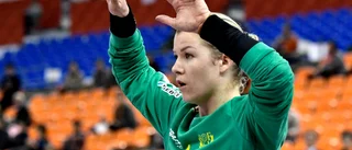 VM-målvakt byts ut efter huvudsmällarna