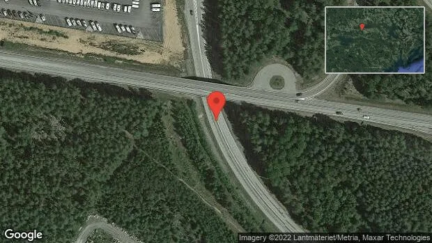 Lastbil stillastående på väg 56