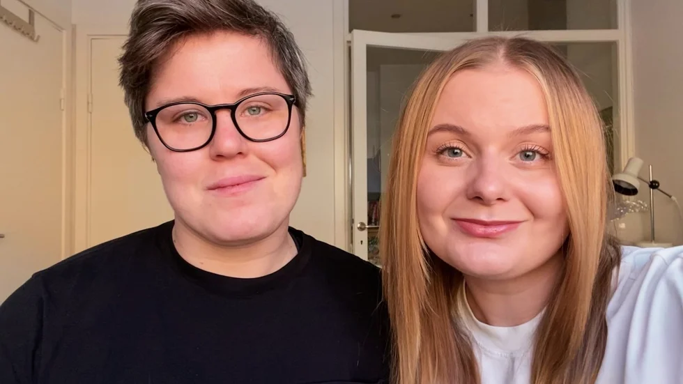 Emelie Malm och Elin Wärmlund trodde det var omöjligt att kombinera att bo på landet med ett kontorsjobb – men sen kom pandemin. 