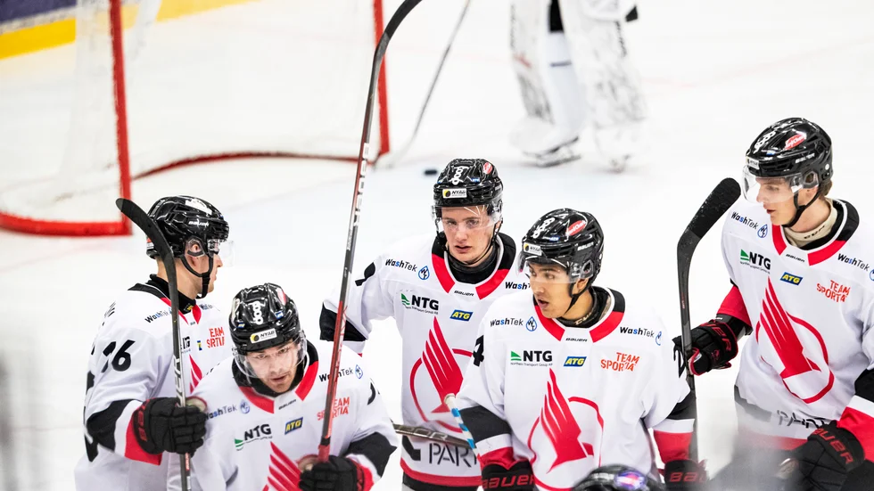Kalix HC vann borta mot serieledarna Hudiksvall med 4-2.