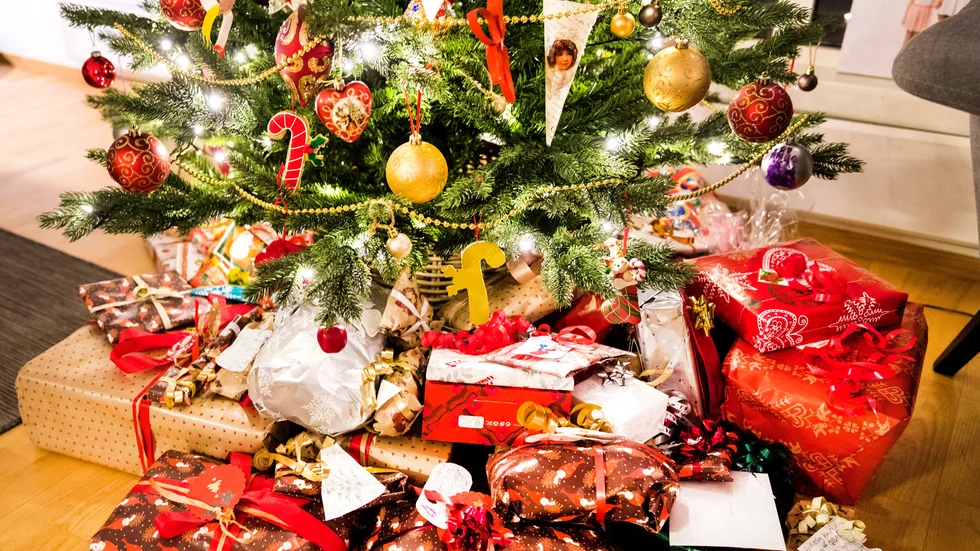 Helagotland har kartlagt hur några av Gotlands största arbetsgivare gör med julfester och julklappar till sina anställda. 
