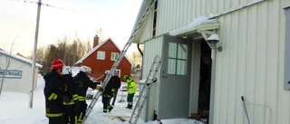 Brand i byggnad i Skelleftehamn