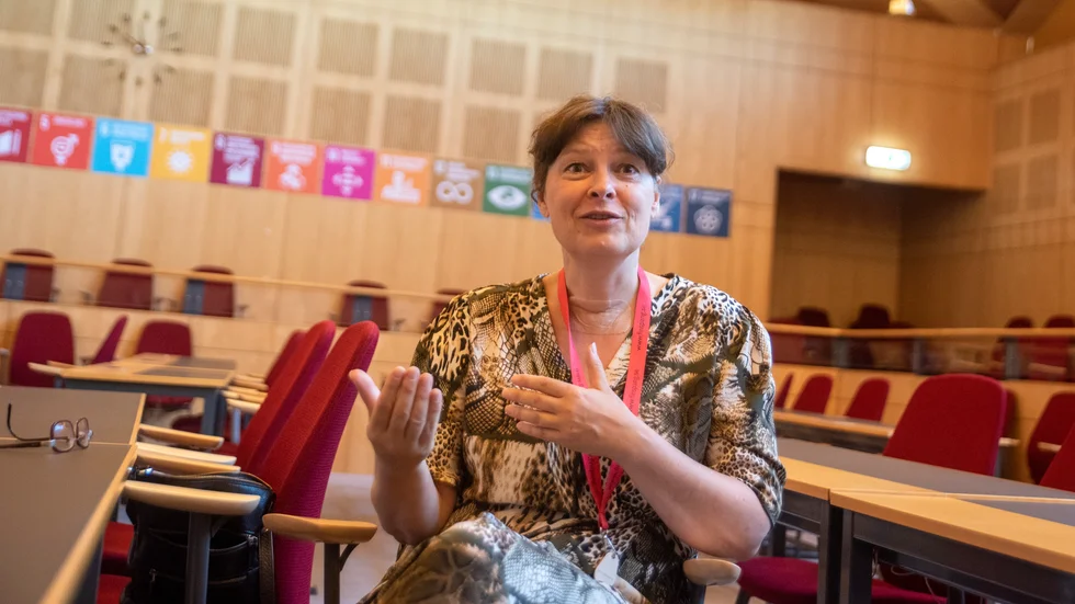 Efter att företagslotsen Annica Åkerblom valt att säga upp sig efter bara två månader på den nya tjänsten, får nu samhällsbyggnadschefen Helene From försöka hitta en ny person till den tjänsten. 