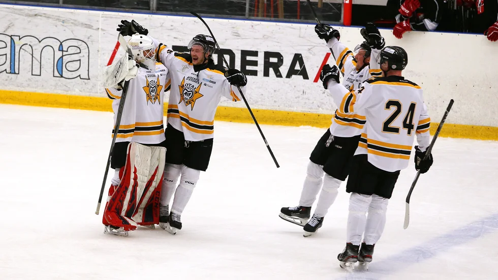 Maifs hockeyherrar har haft anledning att fira vid ett flertal tillfällen den här hösten då laget nu vunnit de sju senaste matcherna.
