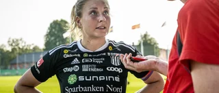 Titta, hon passar perfekt in på det Fredheim vill ha