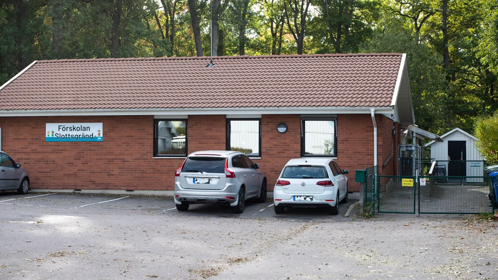 Förskolan Slottsgränd är en av förskolorna som hotas av nedläggning.