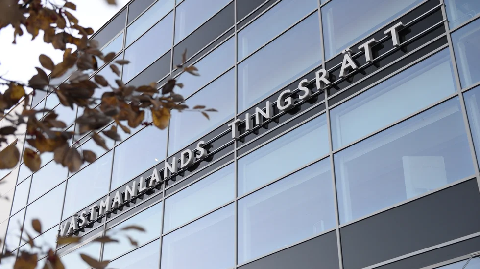 Västmanlands tingsrätt har dömt mannen till fem månaders fängelse nästan fem år efter brottet.