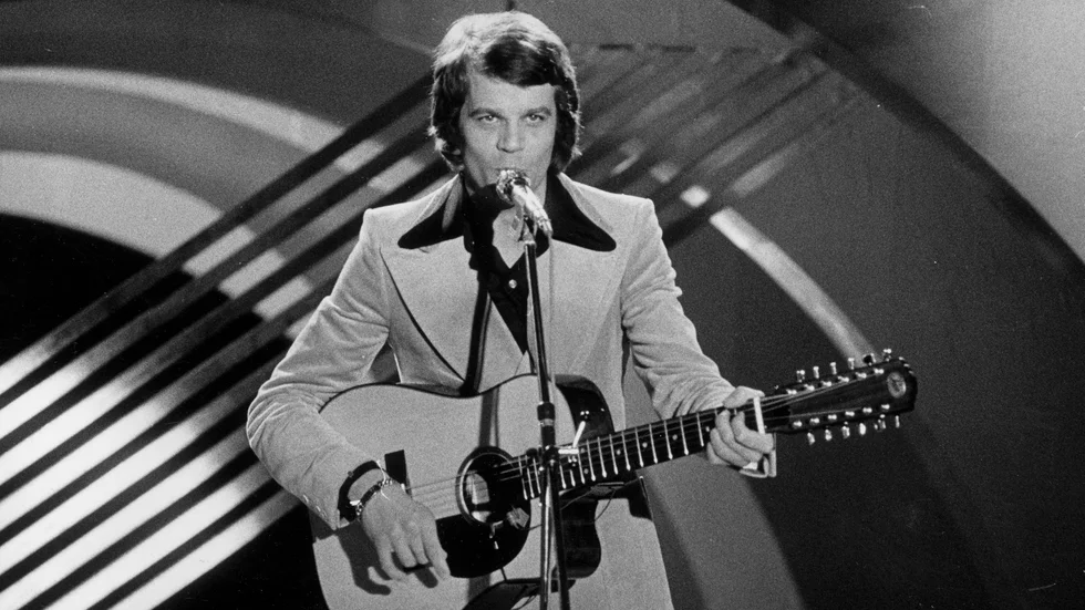 Lasse Berghagen på en bild från 1974, tio år efter genombrottet.