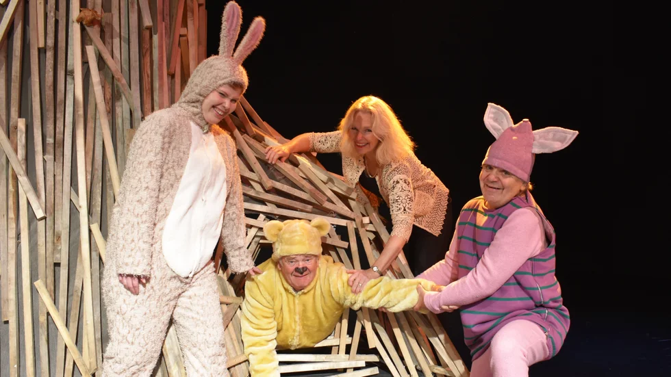 Ur föreställningen "Nalle Puh och hans berättelser", producerad av Kesselofski & Fiske.