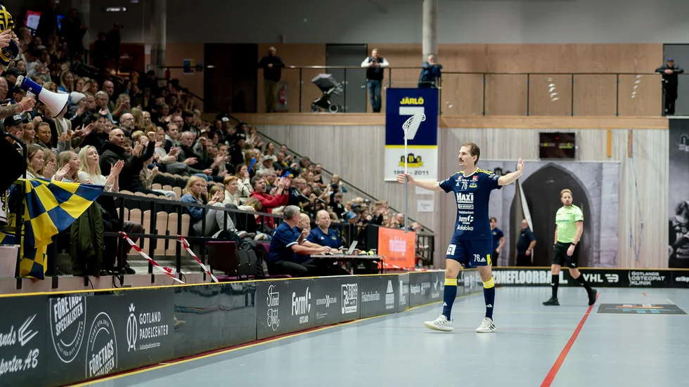 Visby IBK besegrade Falun utveckling med 11–4. Markus Jovic krönte även kvällen med ett hat-trick.