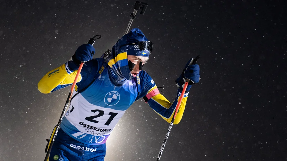 Anton Ivarsson, bilden, och Sara Andersson samt Emil Nykvist fick en tuff uppladdning till världscuptävlingarna i Hochfilzen. Arkivbild.