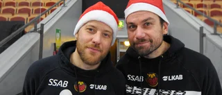 Julklappsutdelning – med Omark och Olausson