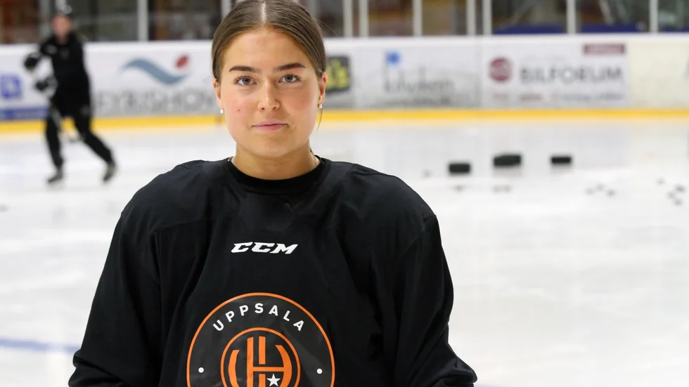 Julia Weckström gjorde Uppsalamålet som kändes overkligt. En styrning i powerplay när det var tre minuter kvar när laget skrällde mot Södertälje. (Arkivbild)