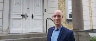 Han blir ny ordförande i kommunfullmäktige – ung i sammanhanget