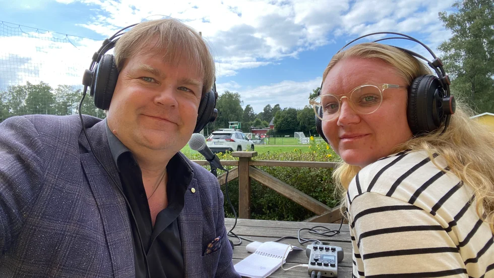 Radiosnack. Zerosledaren Emelie Överstam gästar veckans Sportsnack. En podd om Zeros, Z-parken och Motalas damfotboll, och fotboll som livsstil.