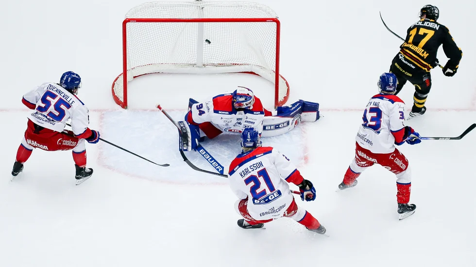 Pär Lindholm bröt sin långa SHL-måltorka efter en soloprestation. Nu nomineras målet till årets bästa i SHL.