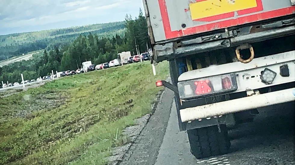 Det var långa köer längs E4 på onsdagen.