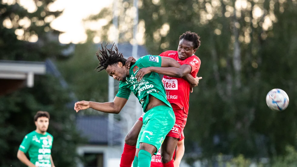Piteås profilförvärv Lawson Sabah har ännu inte startat någon seriematch under säsongen. Klubben lägger stort hopp kring hans medverkan under sista tredjedelen av säsongen.