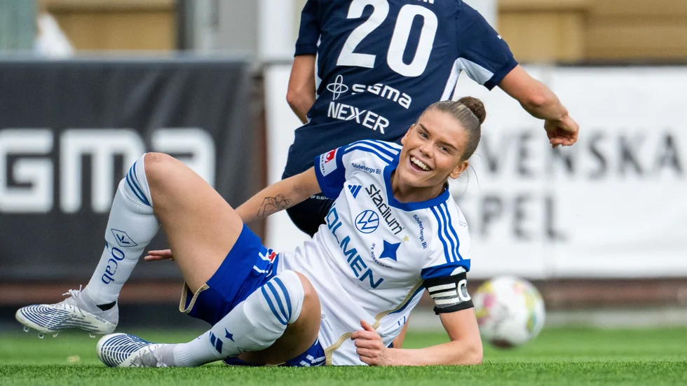 My Cato har all anledning att le. Uttagen i landslaget och ett derby som väntar.