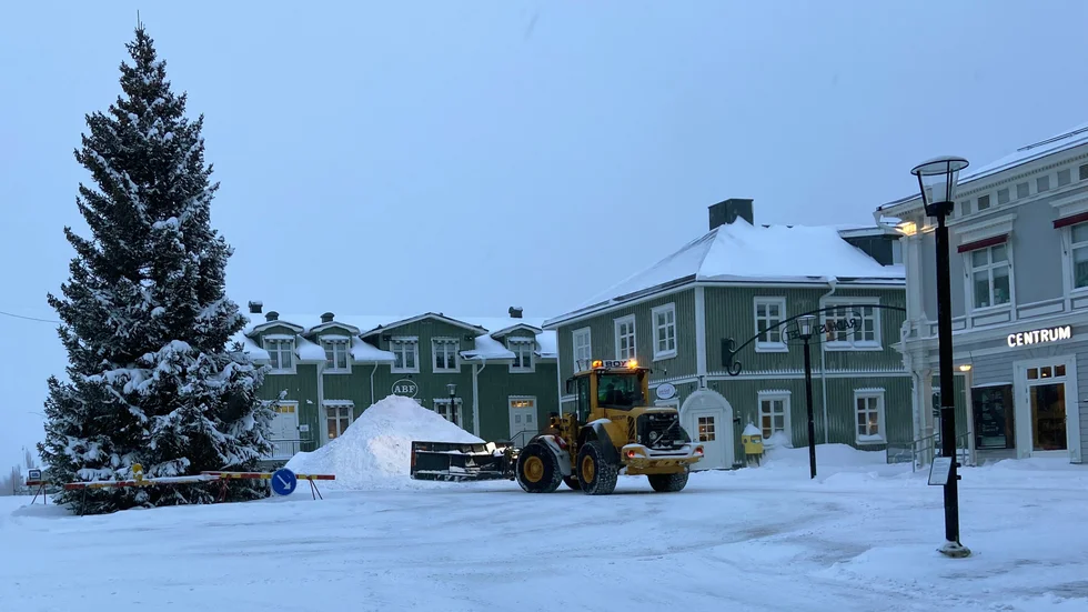 Micael Kemi räknar med att snöbudgeten för 2023 kommer att landa på ett minusresultat på närmare sex miljoner kronor. Detta efter veckans snöoväder.