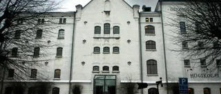 Två studenter avstängda för fusk på tentor