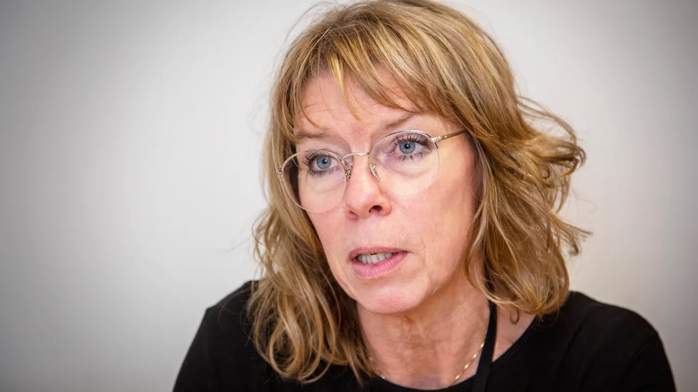 ”Tonåringar i alla tider har jämfört sig men genom sociala medier blir vi nu ännu mer matade med en idealbild. Värdet och statusen ligger då i kroppen och inte i att man är en god och älskvärd person.”, säger Anna Fritz-Henziger.