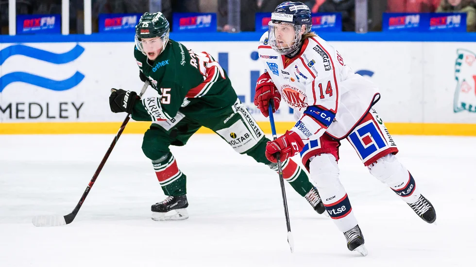 Erik Gustafsson är med och snackar slutspelsserien med Sportens Jonathan Åhman.