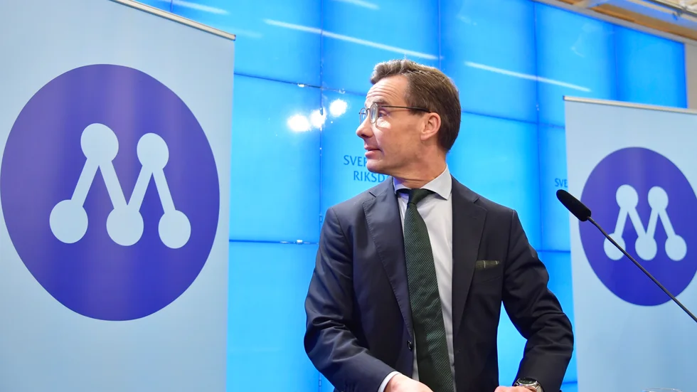 Ulf Kristersson (M) gör nya försök att avsätta regeringen.