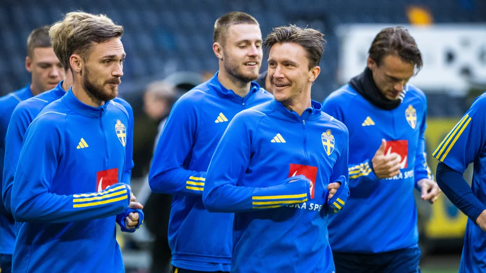 Linus Wahlqvist Egnell och Kristoffer Olsson under en landslagssamling 2023. Arkivbild.
