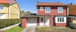 Nya ägare till kedjehus i Åkers Styckebruk - prislappen: 1 600 000 kronor