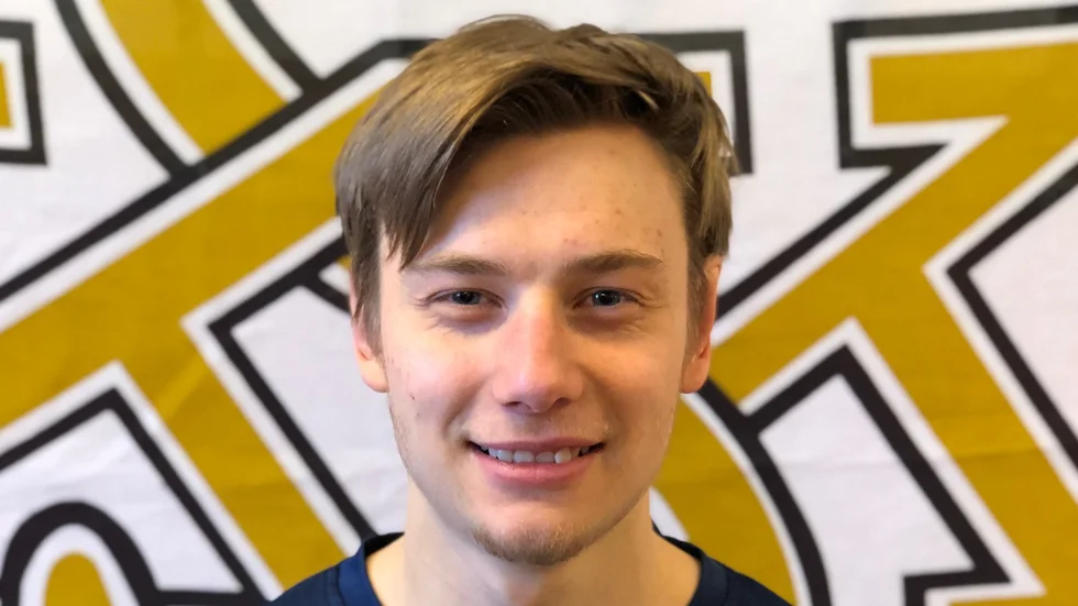 KSK-keepern Anton Halvarsson svarade för flera bra räddningar när laget tog en poäng bortamotJäder.