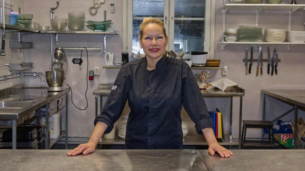Chef för köket blir Ann Seekiew. Välkänd för sin mat.