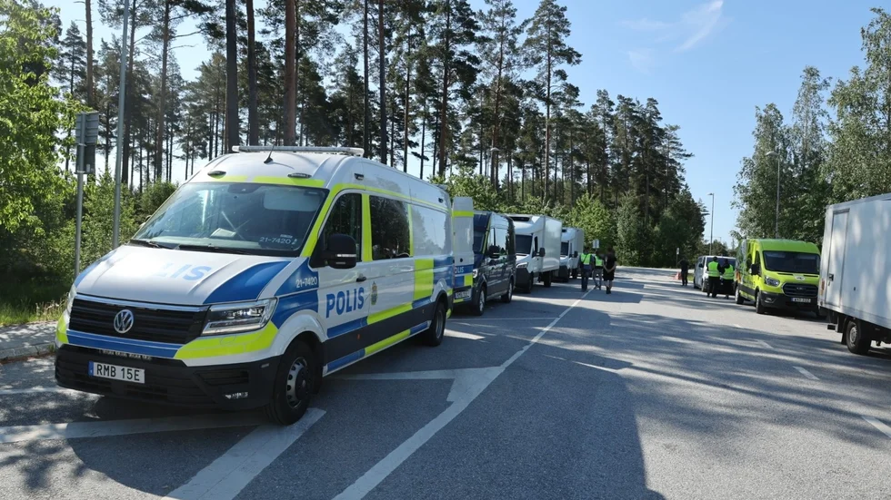 Poliskontroll vid Mora stenar på torsdagsmorgonen. 