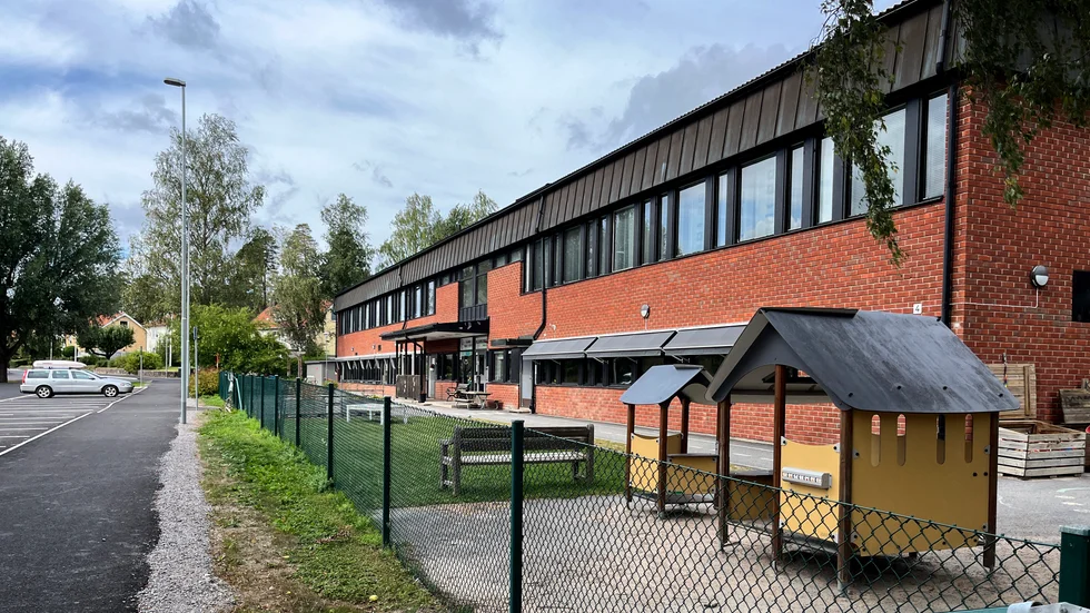 Kommunen har stängt av delar av gården på Furustugans förskola i Alunda.